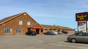 Отель Traveller's Inn Prince Edward Island  Саммерсайд